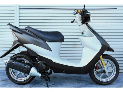 Suzuki ZZ INCH UP SPORT