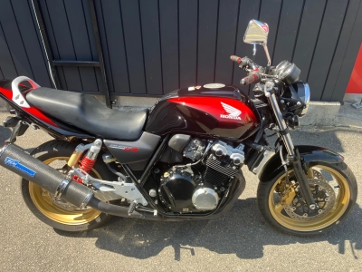 Honda CB400SF VTEC Spec3
