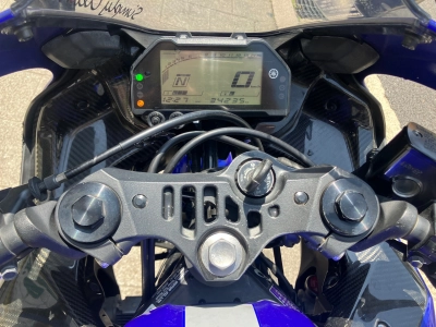 Yamaha YZF-R25