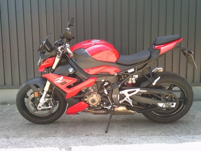 BMW BMW S1000R