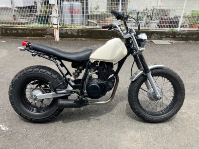 Yamaha TW200