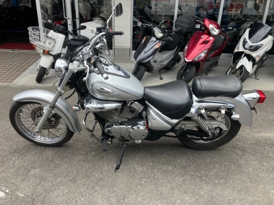 Suzuki INTRUDER 250
