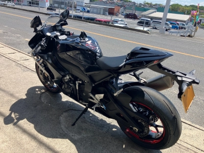 Honda CBR1000RR-R FB