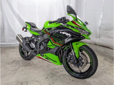 Kawasaki NINJA ZX-4RR