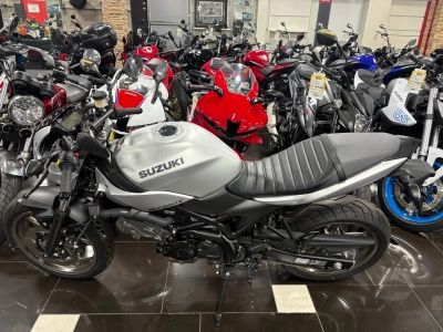 Suzuki SV650X ABS