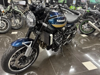 Kawasaki Z900RS