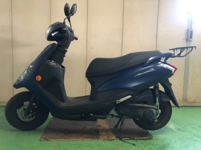 Yamaha  AXIS Z