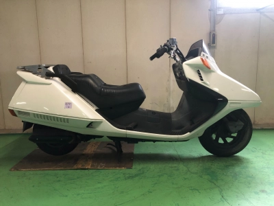 Honda CN250