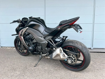 Kawasaki Z1000