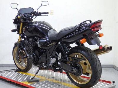 Yamaha XJR1300