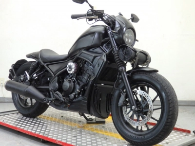 Honda REBEL