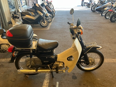 Honda SUPER CUB90