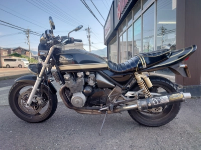 Kawasaki ZEPHYR400K
