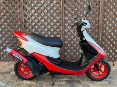 Honda LIVEDIO J