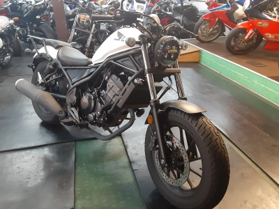Honda REBEL