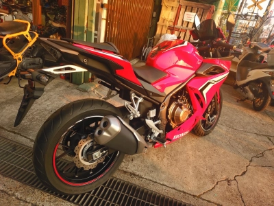 Honda CBR400R ABS