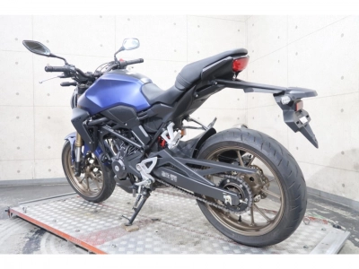 Honda CB250R