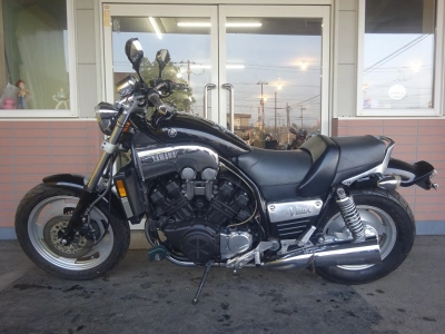 Yamaha V-MAX