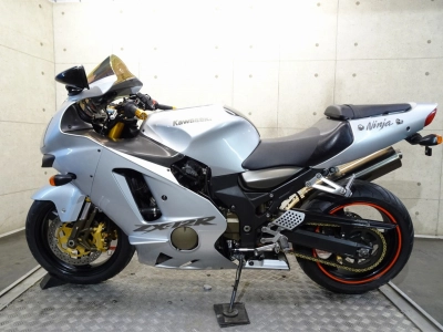 Kawasaki ZX-12R