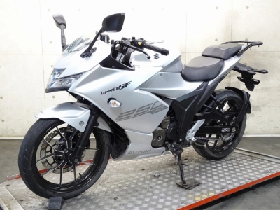 Suzuki JIKUSA-SF250
