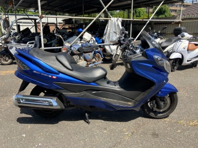 Suzuki SKYWAVE 250M