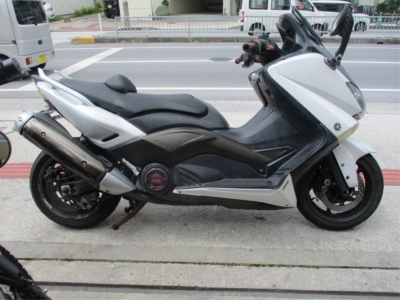 Yamaha T-MAX530