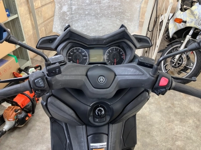 Yamaha XMAX