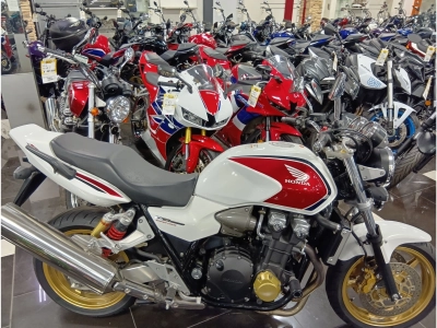 Honda CB1300SF