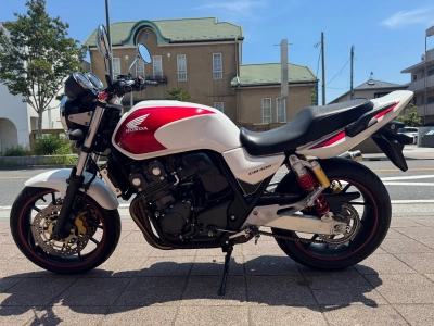 Honda CB400SF