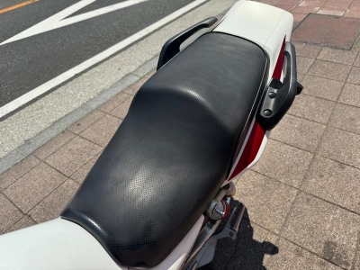 Honda CB400SF