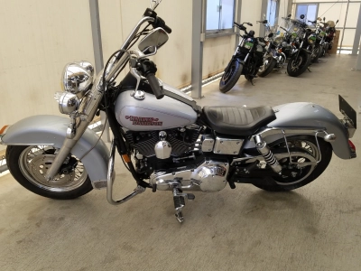 Harley-Davidson HARLEY FXDL1580
