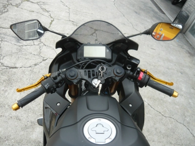 Yamaha YZF-R25