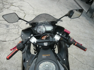 Yamaha YZF-R25