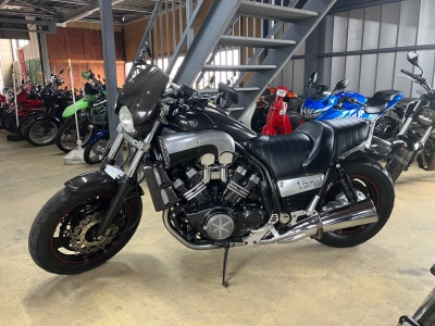 Yamaha V-MAX
