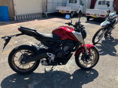 Honda CB125R