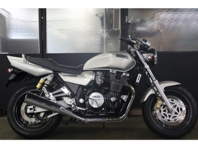 Yamaha XJR1200