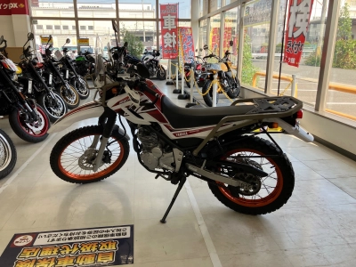Yamaha SEROW 250
