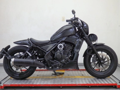 Honda REBEL