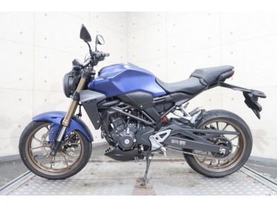Honda CB250R