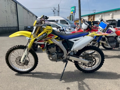 Suzuki RM-Z250