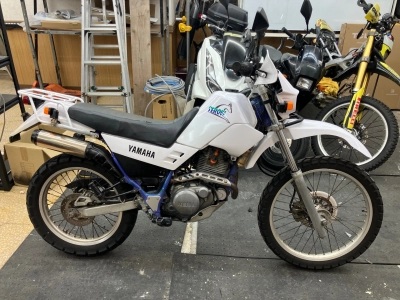 Yamaha SEROW 225W