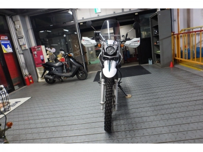 Yamaha  TOURING  SEROW 