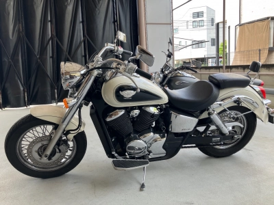 Honda SHADOW400