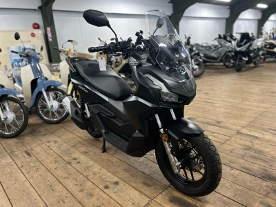 Honda ADV160