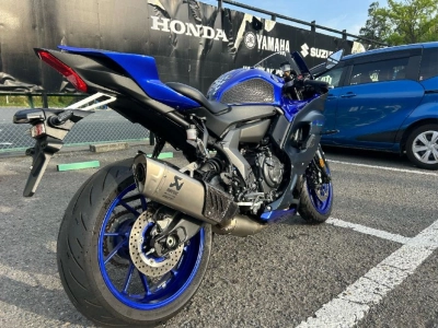 Yamaha YZF-R7