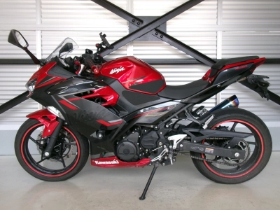 Kawasaki Ninja 400