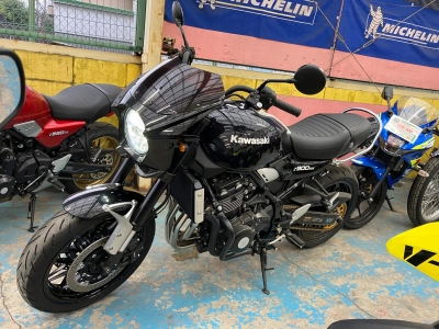 Kawasaki Z900RS