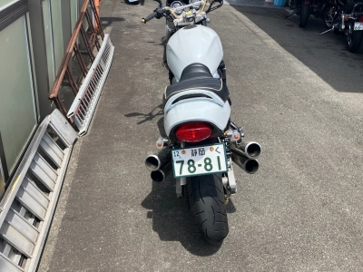 Suzuki INAZUMA 400
