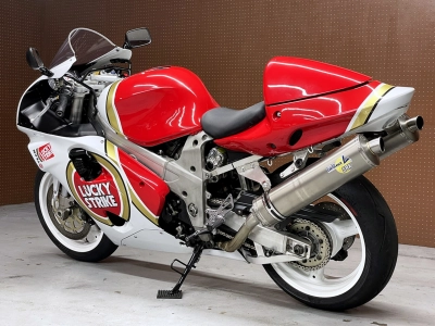 Suzuki TL1000R