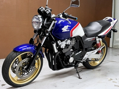 Honda CB400SF VTEC Spec3